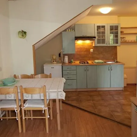 Apartman Vrtina *