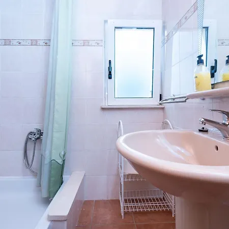 Vrtina Apartment *